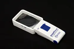 3.5x Illuminated Yellow LED Hand-Held Magnifier (Straight Lens)