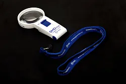 4x Illuminated SMD Hand-Held Magnifier SMD
