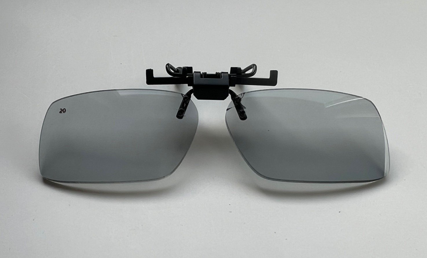 NoIR (F20#22) Large Rectangular Flip-Up Clips-Ons: 63% Light Grey